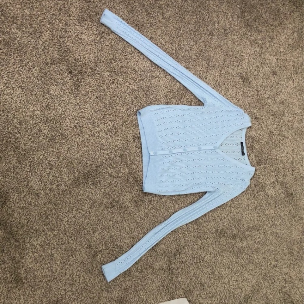 BrandyMelville stretchy lightblue knit topcardigan